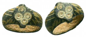 Byzantine Bronze Ring , 11th-12th century AD, 
Condition: Very Fine



Weight: 2,3 gram
Diameter: 15,6 mm