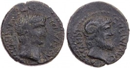 MAKEDONIEN KASSANDREIA
Claudius, 41-54 n. Chr. AE-As Vs.: TI CLA CAESAR AVG GERM P M TRIB POT, Kopf n. r., Rs.: COL IVL AVG C-A-SSANDR, Kopf des Iupi...