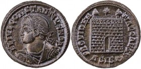 RÖMISCHE KAISERZEIT
Constantius II. als Caesar, 324-337 n. Chr. AE-Follis 328/329 n. Chr. Siscia, 4. Offizin Vs.: FL IVL CONSTANTIVS NOB C, gepanzert...