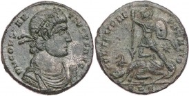 RÖMISCHE KAISERZEIT
Constantius II., 337-361 n. Chr. AE-Maiorina 348-350 n. Chr. Lugdunum Vs.: D N CONSTAN-TIVS P F AVG, gepanzerte und drapierte Büs...