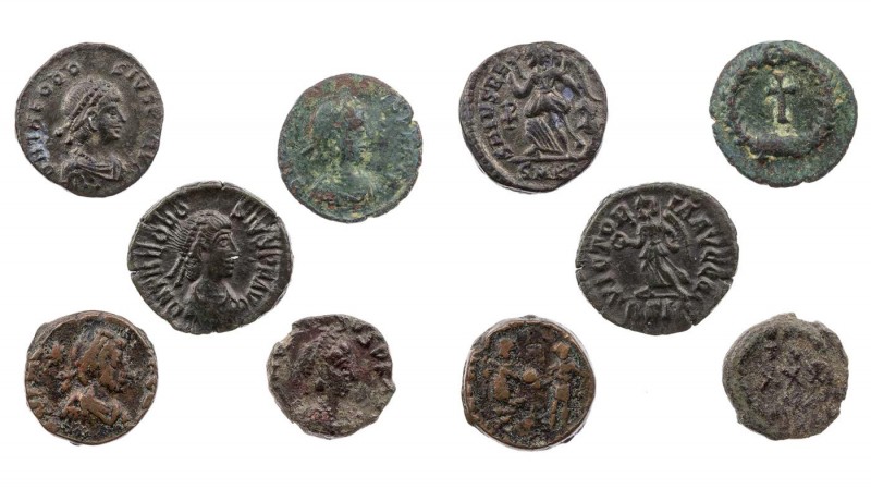Lot, römische Münzen AE-Kleinmünzen des Theodosius I. und II., darunter Theodosi...