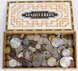 DIVERSE
 Lot Über 3 kg Münzen aus aller Welt, überwiegend 20. Jahrhundert, darunter auch wenig Silber. ss-vz