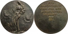 PERSONEN MALER UND BILDHAUER
Dürer, Albrecht (1471-1528) Bronzegussmedaille 1971 v. H. Klinkel Auf seinen 500. Geburtstag, Vs.: nacktes Mädchen steht...