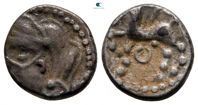 Central Gaul. Lemovices circa 100-60 BC. 
Quinarius AR

13 mm., 1,92 g.


...
