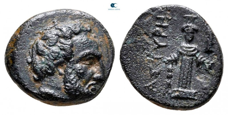 Mysia. Astyra. Tissaphernes 400-395 BC. 
Bronze Æ

13 mm., 1,54 g.



ver...