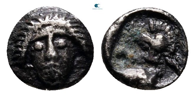 Caria. Uncertain mint circa 500-450 BC. 
Tetartemorion AR

7 mm., 0,27 g.

...