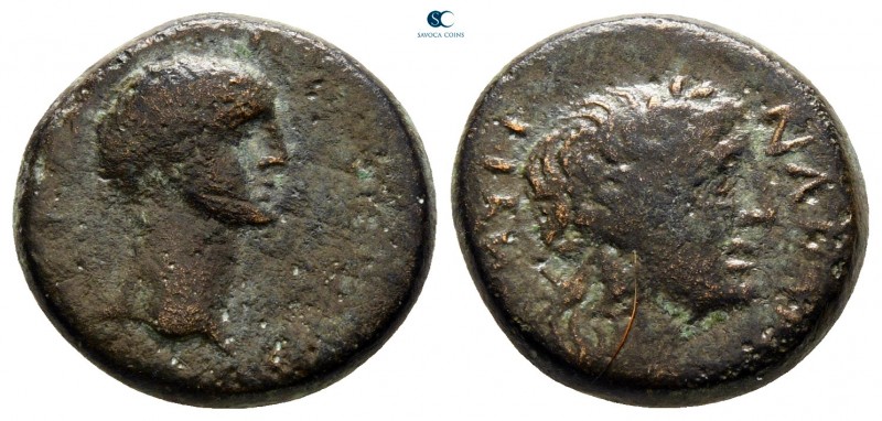 Aiolis. Myrina. Claudius AD 41-54. 
Bronze Æ

15 mm., 3,66 g.



nearly v...