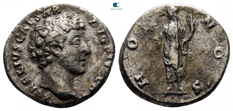 Marcus Aurelius, as Caesar AD 139-161. Rome
Denarius AR

17 mm., 2,79 g.

...