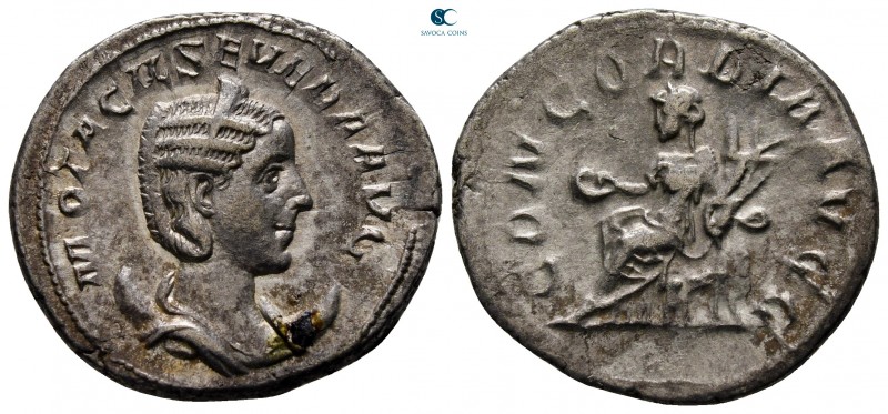 Otacilia Severa AD 244-249. Rome
Antoninianus AR

23 mm., 4,40 g.



very...