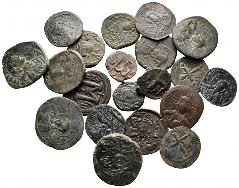 Lot of ca. 20 byzantine bronze coins / SOLD AS SEEN, NO RETURN!

very fine