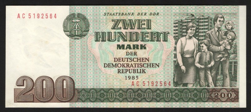 Germany - DDR 200 Mark 1985
P# 32; UNC