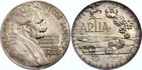 Czech Republic Medal "In Music is the Life of the Czechs" (ND)
Silver 19.27g 38mm; Kolářský; Medaile Leoš Janáček 1854-1928; Nice Toning!