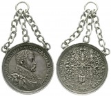 Altdeutsche Münzen und Medaillen
Brandenburg-Preußen
Joachim Friedrich, 1598-1608
Schaumünze mit 3 Ösen an Kette 1598 unsigniert (Tobias Wolff?) Br...