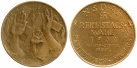 Medaillen
Drittes Reich
Bronzemedaille 1932 von G.H.W. bei Lauer, Nürnberg. Kampfschatzspende der NSDAP zur Reichstagswahl. Zum "Hitlergruß" erhoben...