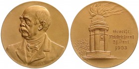 Medaillen
Personenmedaillen
Bismarck, Otto von *1815, +1898
Bronzemedaille 1903 von Langer und Schaper. Brb. l./Denkmal in Friedrichsruh. 43 mm.
v...