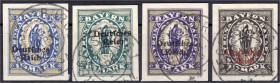Briefmarken
Deutschland
Deutsches Reich
1 1/4, 1 1/2, 2 Mark und 2 1/2 Mark Abschiedsserie 1920, alle sauber gestempelt, ungezähnt, jeder Wert best...