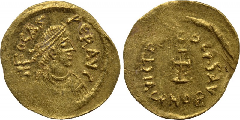 PHOCAS (602-610). GOLD Tremissis. Constantinople. 

Obv: δ N FOCAS P P AVG. 
...