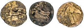 Lote formado por un AE 26 de Cartago y dos bronces de Micipsa. A examinar. RC/MBC-.
