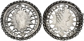 Conversión en medalla devocional de un taler de Austria 1756 Kremnitz. Con broche y orla. Rara. Plata. 24,88 g. Ø46 mm. (MBC+).
