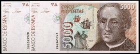 1992. 5000 pesetas. (Ed. E10b var) (Ed. 484b). 12 de octubre, Colón. Pareja correlativa, serie 9B. Escasos. S/C.
