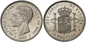 1877*1877. Alfonso XII. DEM. 5 pesetas. (AC. 38). Leves rayitas. Atractiva. Parte de brillo original. Escasa así. 24,84 g. EBC-.