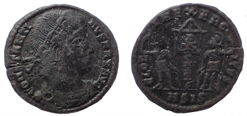 Constantinus II. (317-340 AD). AE3 17 mm. 1.2 gm. Siscia (Sisak) mint, 330-333 A...
