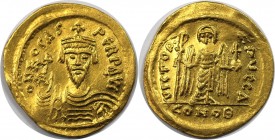 Byzantinische Münzen. Phocas, 602-610 n. Chr. Solidus 604-607 n. Chr., Mzst. Konstantinopel. (4,30 g) Vs.: O N FOCAS PERP AVG, frontale, drapierte Pan...