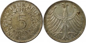Deutsche Münzen und Medaillen ab 1945, BUNDESREPUBLIK DEUTSCHLAND. 5 Mark 1963 F. Silber. Vorzüglich+. Patina