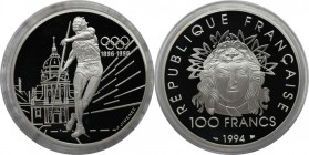 Europäische Münzen und Medaillen, Frankreich / France. 100 Jahre IOC - Speerwerfer. 100 Francs 1994, Silber. 1 OZ. KM 1048. Polierte Platte