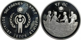 Weltmünzen und Medaillen, Äthiopien / Ethiopia. Internationales Jahr des Kindes. 20 Birr 1972 (1980). 23,33 g. 0.925 Silber. 0.69 OZ. KM 54. Polierte ...