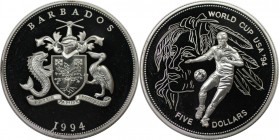 Weltmünzen und Medaillen, Barbados. WM-Fußball. 5 Dollars 1994. 28,55 g. 0.925 Silber. 0.85 OZ. KM 54. Polierte Platte