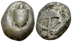 Aegina AR Stater, c. 480-457 BC 

 Aegina , Island off Attica. AR Stater (18-21 mm, 11.98 g), c. 480-457 BC.
Obv. Sea turtle with line of pellets d...