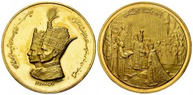Iran AV Medal SH 1346 

Iran. Mohammed Reza Pahlavi (1941-1979). AV medal of 3 Pahlevi SH 1346 (1967) (39 mm, 24.48 g). Coronation of Farah Diba Pah...