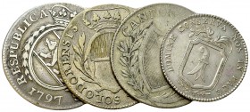 Schweiz, Lot von 4 AR Kantonalmünzen 

 Schweiz . Lot von 4 (vier) AR Kantonalmünzen.

Basel, 3 Batzen 1809.
Bern, Vierteltaler 1797.
Solothurn,...