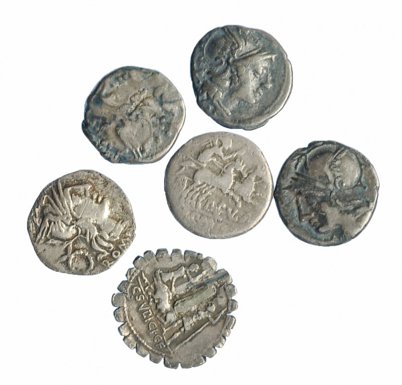 REPÚBLICA ROMANA. Lote 6 denarios republicanos, uno de ellos con soldadura. BC+/...