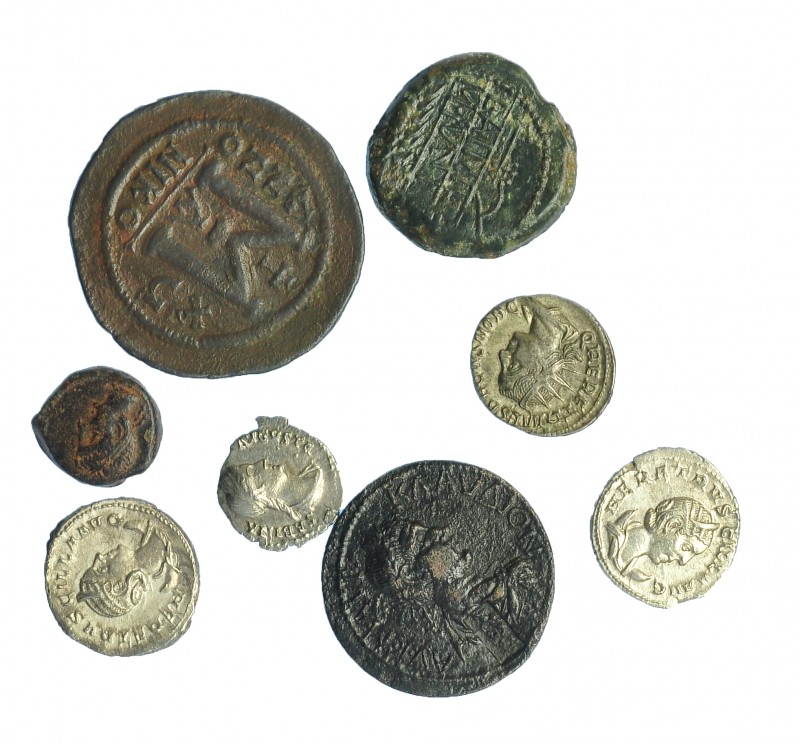 IMPERIO ROMANO. Lote de 8 monedas: 1 denario de Sabina; 3 antoninianos: Herenia ...
