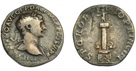 IMPERIO ROMANO. TRAJANO. Denario. Roma (113-114). R/ Columna de Trajano con estatua del emperador sobre ella y dos águilas en la base; SPQR OPTIMO PRI...