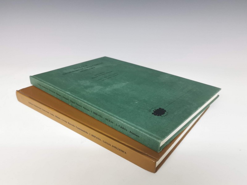 Lote 2 volúmenes: Sylloge Nummorum Graecorum. Italia. Milano. Volume I. Hispania...