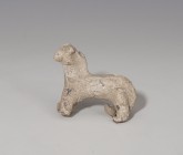 HISPANIA ANTIGUA. Cultura Ibérica. Figura de caballo (IV- II a.C.). Plomo. Altura 4,7 cm.