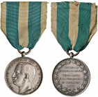 Vittorio Emanuele III (1900-1945) - Medaglia 1908 - C In argento. Con nastrino. 3,20 cm. 17,11 grammi.
BB