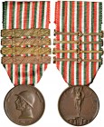 Vittorio Emanuele III (1900-1945) - Medaglia - C Con nastrino. In bronzo. 3,20 cm. 18,00 grammi.
SPL