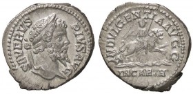 ROMANE IMPERIALI - Settimio Severo (193-211) - Denario - Testa laureata a d. /R La dea Celeste con fulmine e scettro su un leone che corre a d.; dietr...
