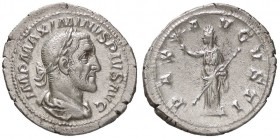ROMANE IMPERIALI - Massimino I (235-238) - Denario - Busto laureato e corazzato a d. /R La Pace stante a s. con ramo d'ulivo e scettro C. 31; RIC 12 (...