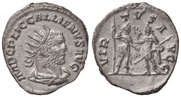 ROMANE IMPERIALI - Gallieno (253-268) - Antoniniano - Busto radiato, corazzato e drappeggiato a d. /R Gallieno e Valeriano stanti di fronte C. 1310 (A...