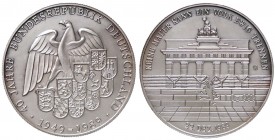 MEDAGLIE ESTERE - GERMANIA - Repubblica Federale (1949) - Medaglia 1989 - 40 anni della repubblica (AG g. 31,26) Ø 40
 
FDC