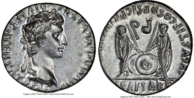 Augustus (27 BC-AD 14). AR denarius (19mm, 3.86 gm, 2h). NGC MS 5/5 - 4/5. Lugdu...