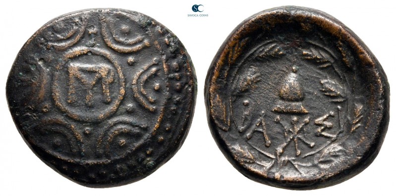 Kings of Macedon. Pella. Pyrrhos of Epiros 287-285 BC. 
Bronze Æ

17 mm, 4,55...