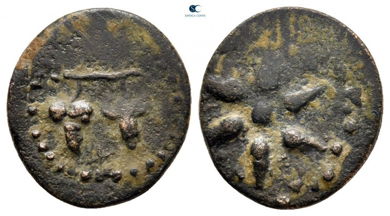 Cilicia. Soloi - Pompeiopolis circa 66-27 BC. 
Bronze Æ

14 mm, 2,52 g

Two...