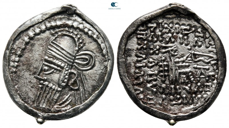 Kings of Parthia. Ekbatana. Vologases IV circa AD 147-191. 
Drachm AR

24 mm,...