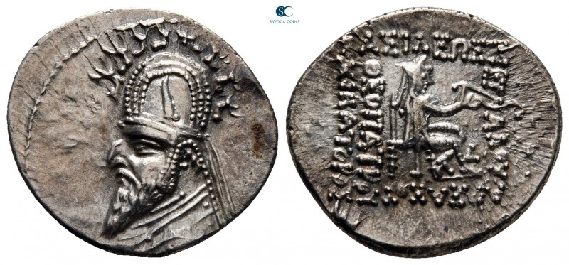 Kings of Parthia. Rhagae. Sinatrukes 93-69 BC. 
Drachm AR

19 mm, 4,19 g

D...